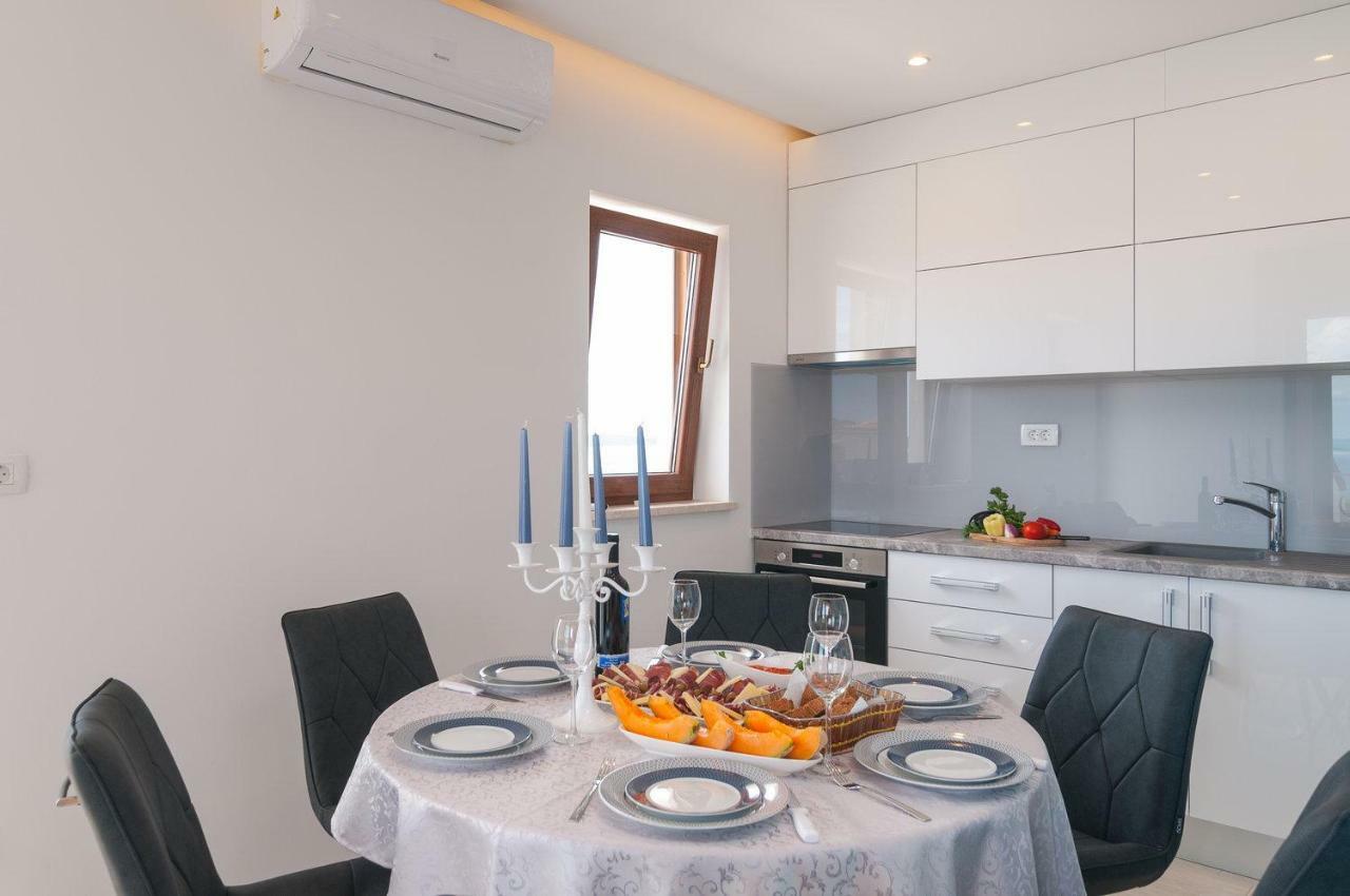 Beautiful Apartment With Private Pool Trogir Exterior foto
